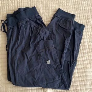 Butter Soft Cargo Jogger scrubs